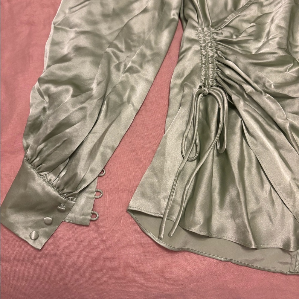 Cinq a Sept Light Green Satin Top - Picture 3 of 3